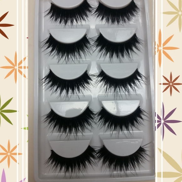 5 pair of fairy eyelashes - Picture 2 of 3